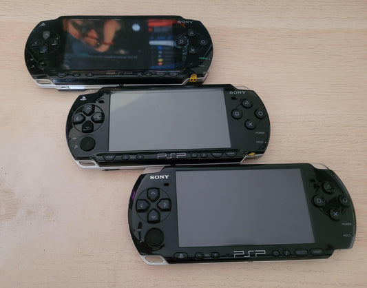 Comparison of Sony PSP-1000, PSP-2000, PSP-3000, PSP Go, and PSP Street handheld gaming consoles to determine the best PSP model.