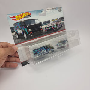 HotWheels: MBK Van and Nissan Skyline GT-R (BCNR33)
