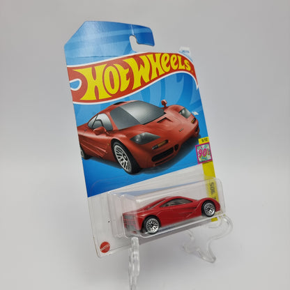 HotWheels McLaren F1 Red