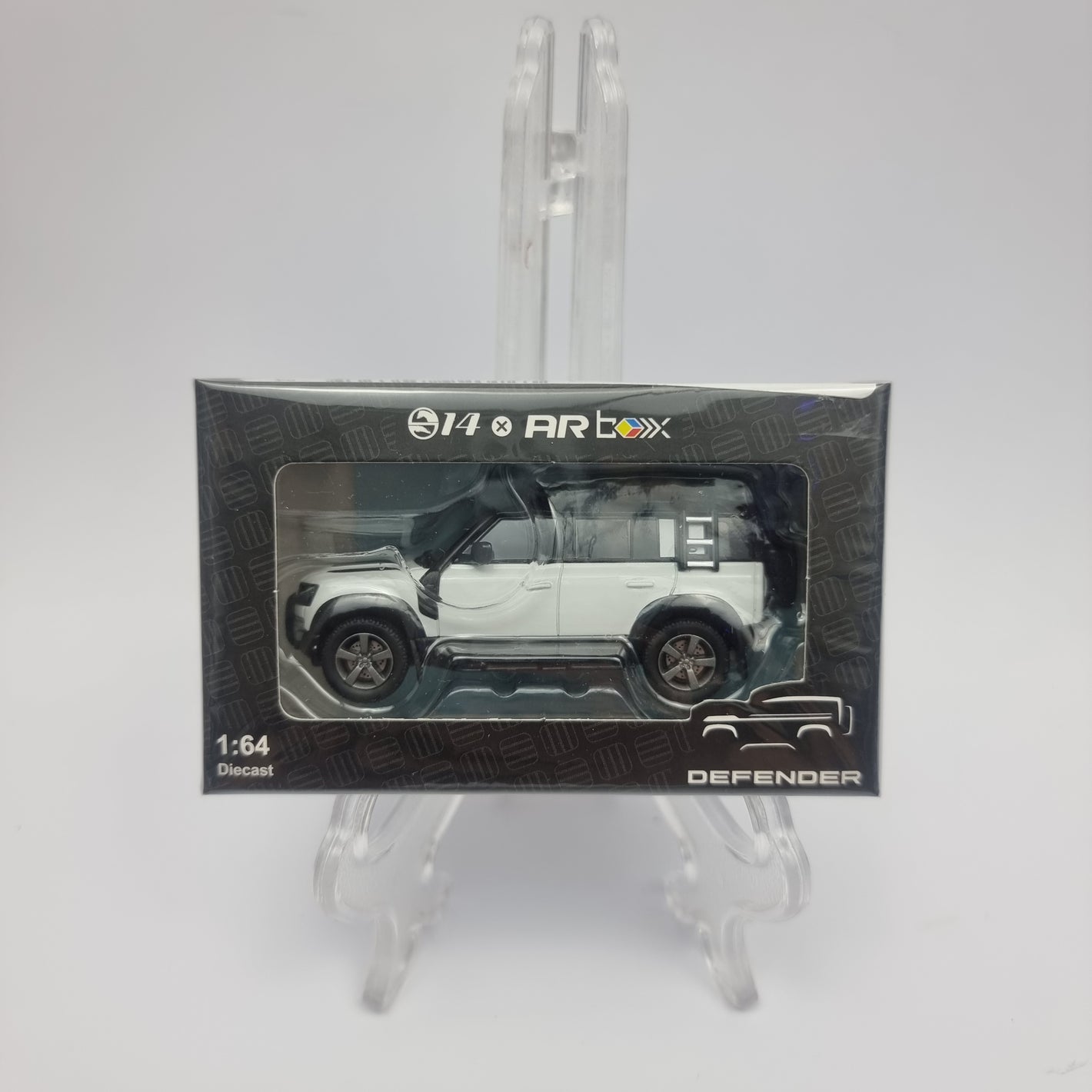 Almost Real Japan - Land Rover Defender (Full White)