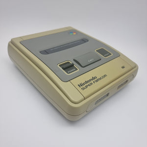 Nintendo Super Famicom + 2 Games Offer