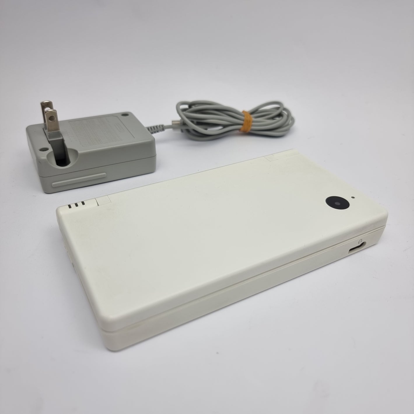 Nintendo DSi - Japanese Edition