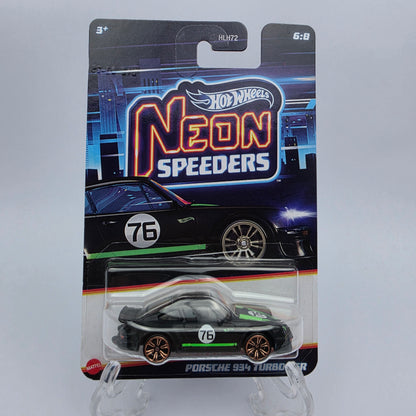 HotWheels - Neon Speeders: Porsche 934 Turbo RSR