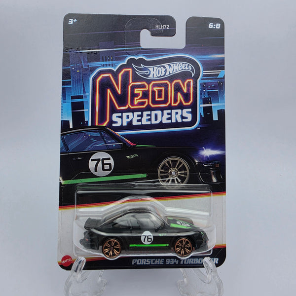 HotWheels - Neon Speeders: Porsche 934 Turbo RSR