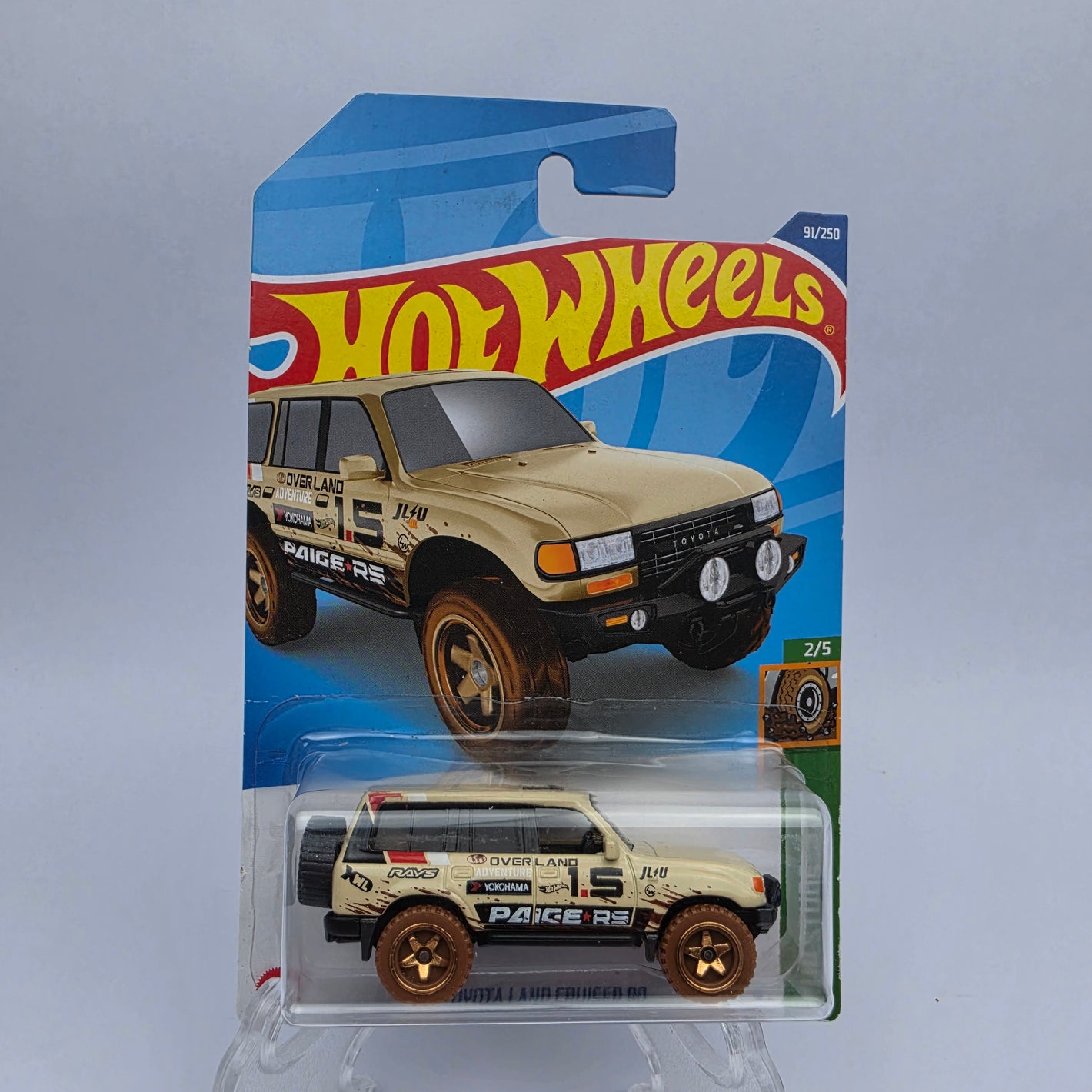 HotWheels - Toyota Land Cruiser 80