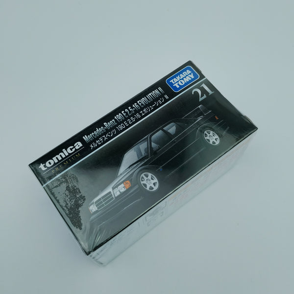 Takara Tomy - Mercedes-Benz 190 E 2.5-16 Evolution II
